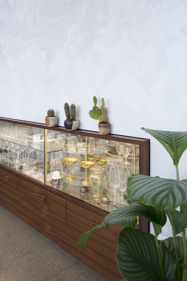 Pietro Russo vitrine