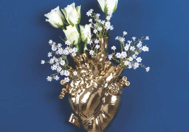 featured image for post: 10 On-Point Vessels for Flaunting Your Houseplants and Bouquets