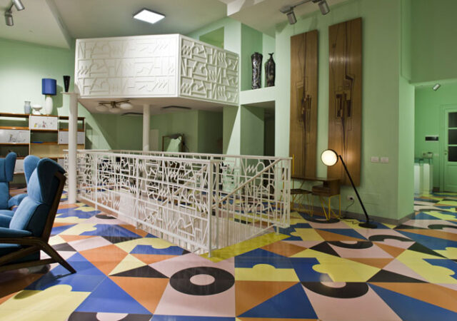 featured image for post: Handle With Care: Milan’s Fragile Gallery