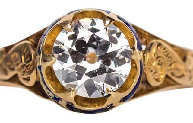 featured image for post: How to Buy a Vintage or Antique Engagement Ring