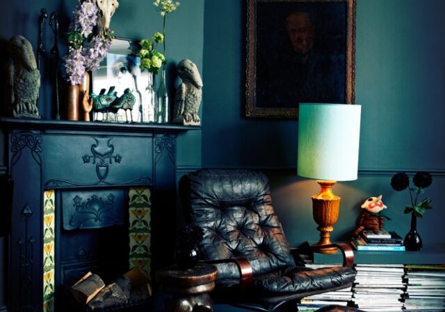 featured image for post: Rooms that Inspire: Dark Elegance