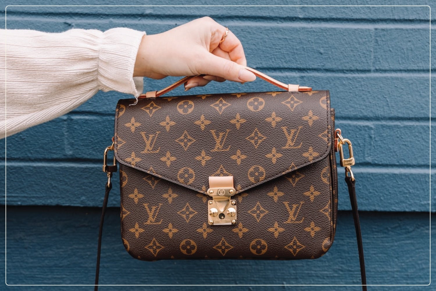 featured image for post: How to Spot a Fake Louis Vuitton