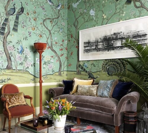 featured image for post: See the Lush London Flat of the de Gournay Wallpaper Heiresses