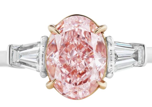 featured image for post: Pink Diamonds Are Mysterious — and Incredibly Valuable