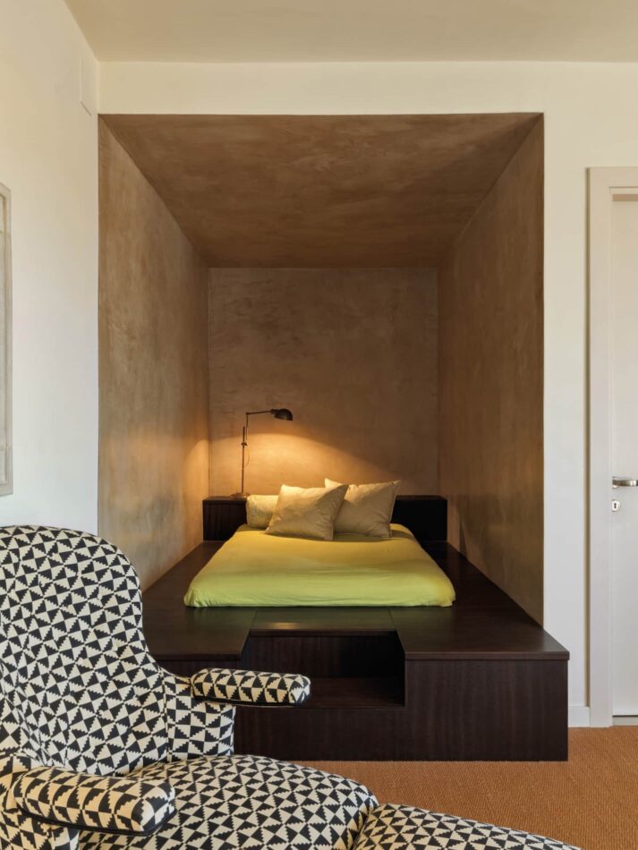 sleeping nook by Aldo Cibic