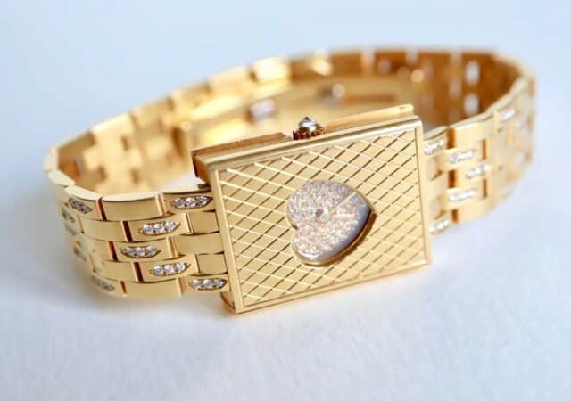 featured image for post: This Sweet Diamond Watch Has a Literary Bent