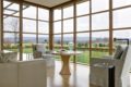 In These Chic Homes, Indoors and Outdoors Freely Mingle