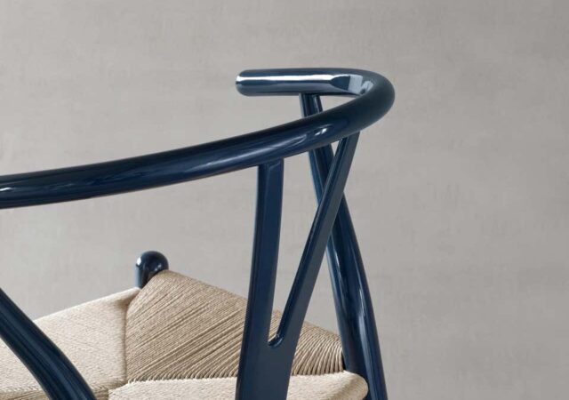 featured image for post: Hans Wegner’s Wishbone Chair Still Feels Fresh, 70 Years after Its Debut