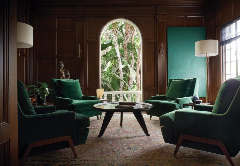 https://www.1stdibs.com/photo/transitional-office-and-study-santa-monica-ca/2518641/
