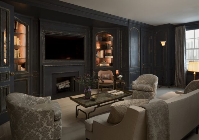featured image for post: A Room We Love from the 1stDibs 50: Clive Lonstein