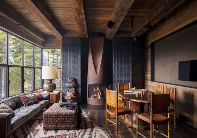 featured image for post: A Room We Love from the 1stDibs 50: Hammer and Spear