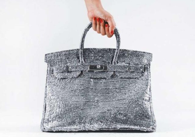 featured image for post: Why the Hermès Birkin Bag Is a Surprisingly Savvy Investment