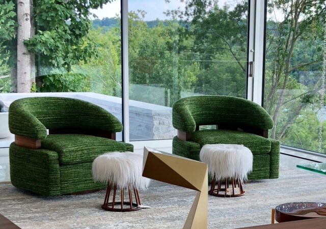 featured image for post: 12 Spaces with Luxurious Green Decor