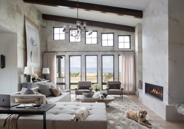 featured image for post: 14 Inviting Living Rooms Made for Gracious Gatherings