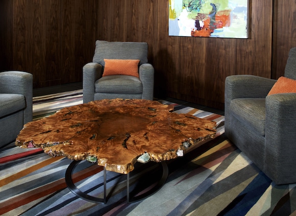 featured image for post: How to Harness the Power of Crystals in Your Home