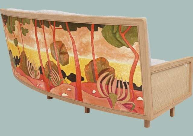 featured image for post: Nobody Puts This Sunny Sofa in a Corner