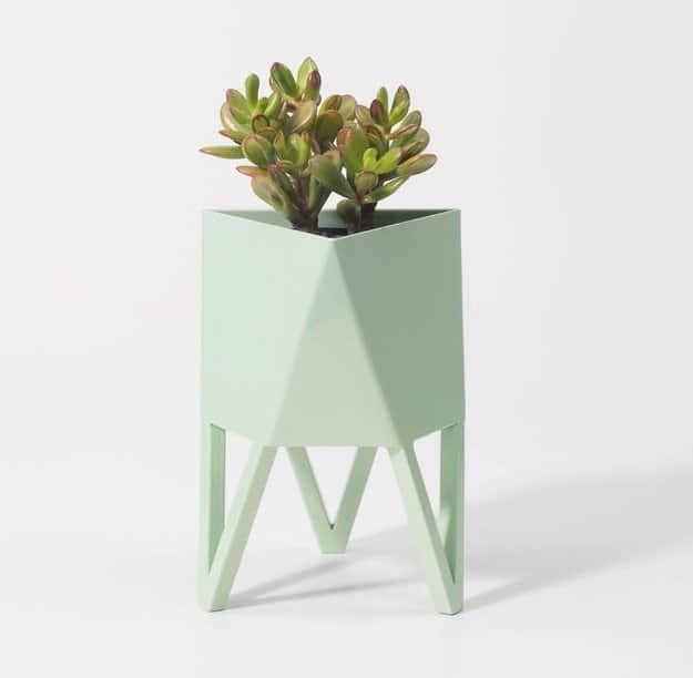 Force/Collide’s Deca Planter