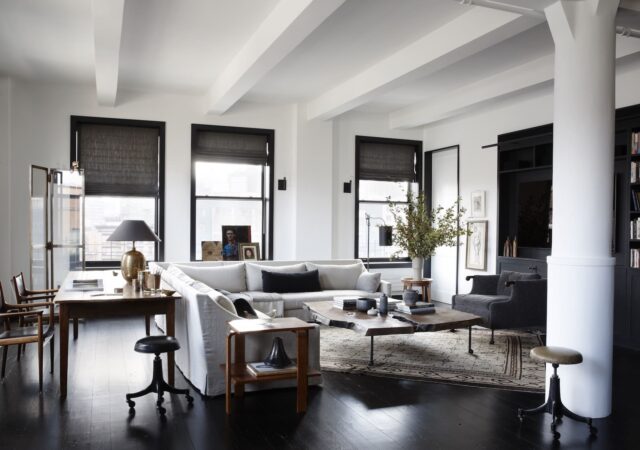 featured image for post: A Room We Love from the 1stDibs 50: Monique Gibson Interior Design