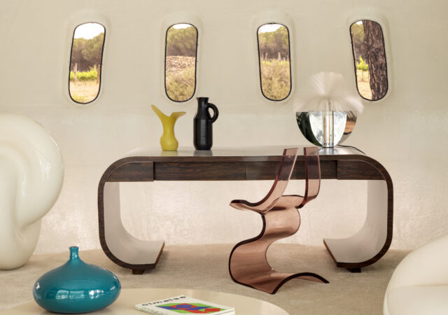 featured image for post: Bring a 1970s Vibe to Your Pad (or Pod) with This Sculptural French Desk