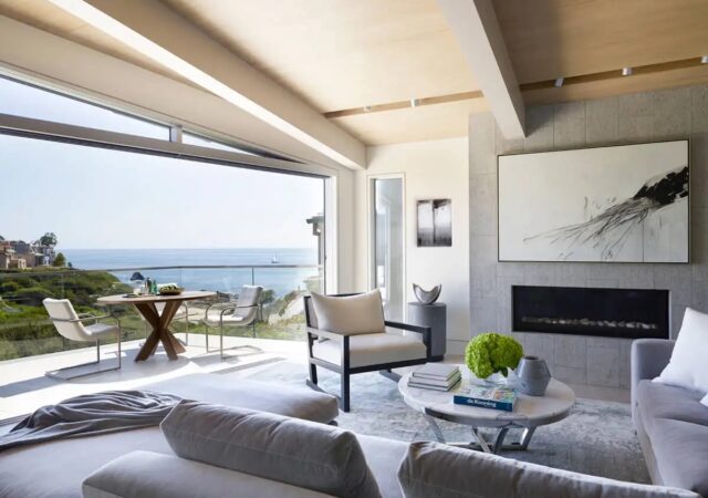 featured image for post: How to Create an Easy, Breezy Beach House as Polished as Any City Home