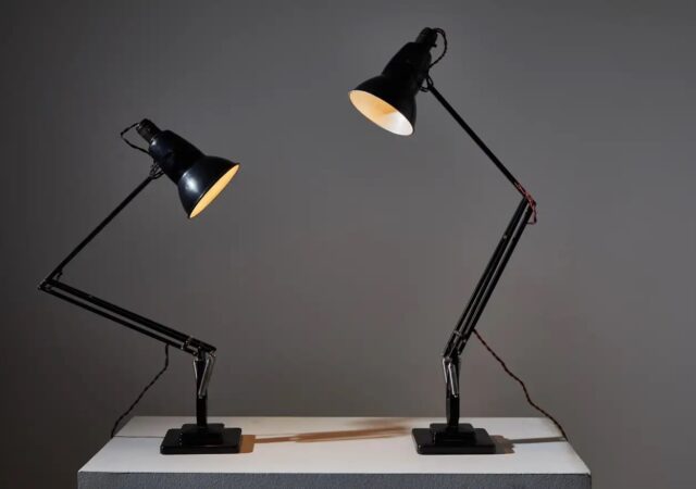 featured image for post: How the Anglepoise Lamp Went from Desktop Companion to Hollywood Icon