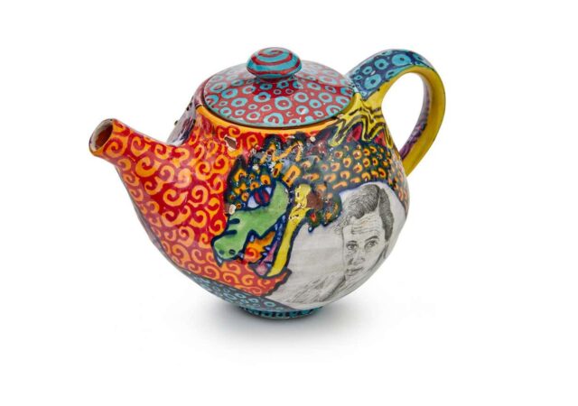 featured image for post: This Vivacious Teapot Has Agnes Martin on One Side and Jean-Michel Basquiat on the Other