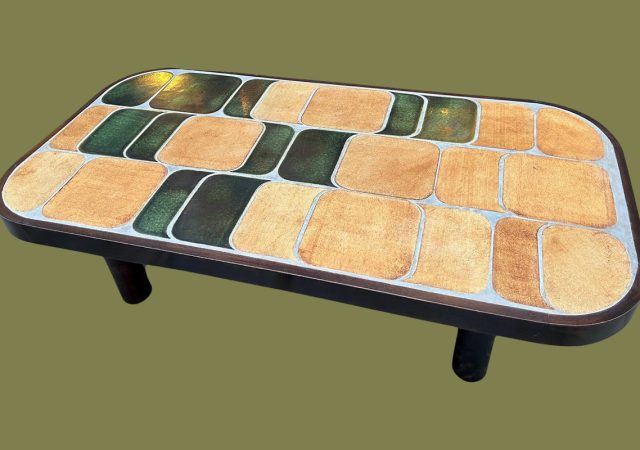 featured image for post: This Winning Roger Capron Ceramic Coffee Table Might Be the One Piece of Furniture Everyone Can Agree On