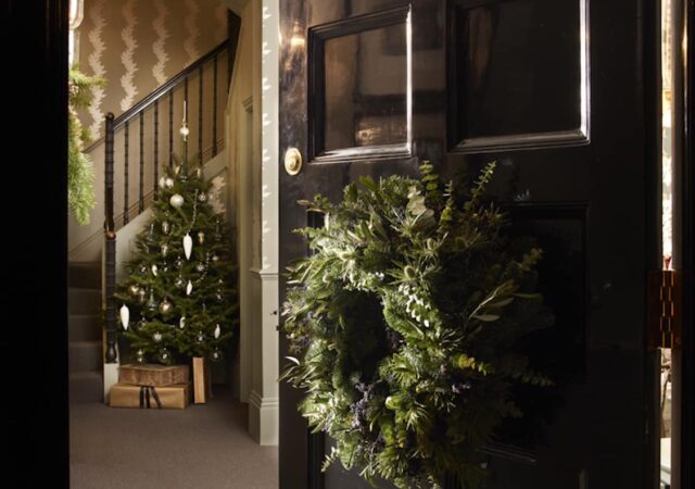 featured image for post: Deck the Halls Like London Designer Hubert Zandberg