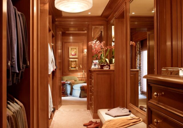 featured image for post: Suzanne Tucker’s Tips for Creating a Fabulous Dressing Room