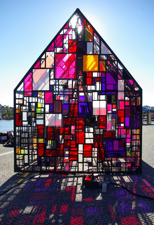 Tom Fruin dot com 1