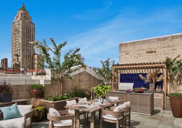 featured image for post: 9 Rooftops and Balconies for Making the Most of Sultry Summer Days — or Nights