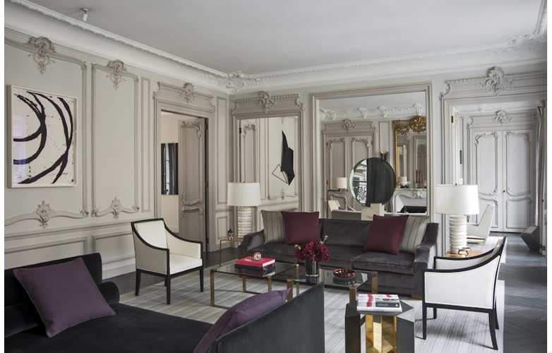 Wide Living Room Champeau and Wilde Nouvelle Athenes