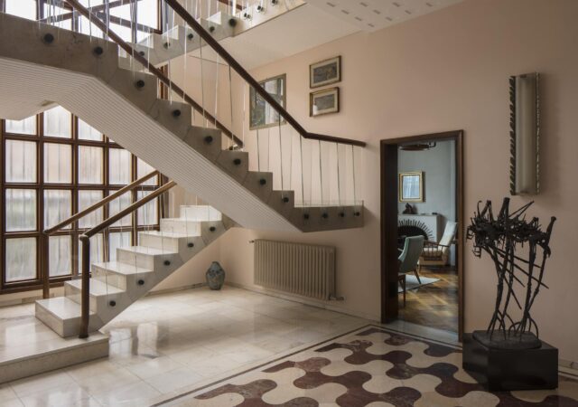 featured image for post: Peek inside Osvaldo Borsani’s Mod Italian Villa