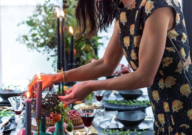featured image for post: 6 Rules for Getting Swoon-Worthy Holiday Style from Athena Calderone