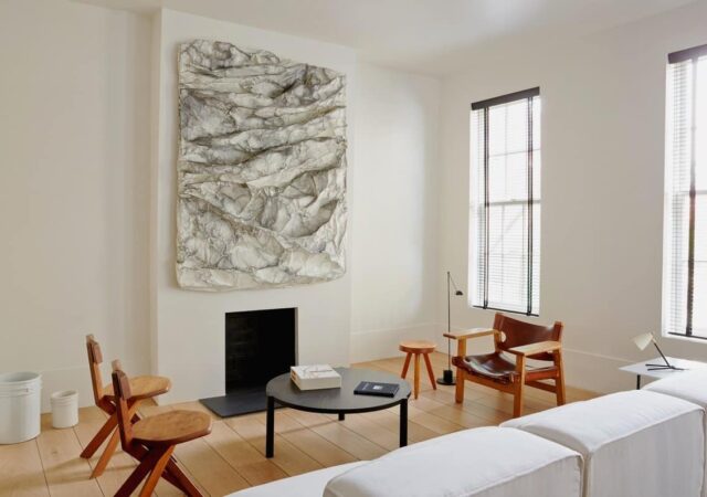 featured image for post: 14 Elegant Scandi-Style Interiors