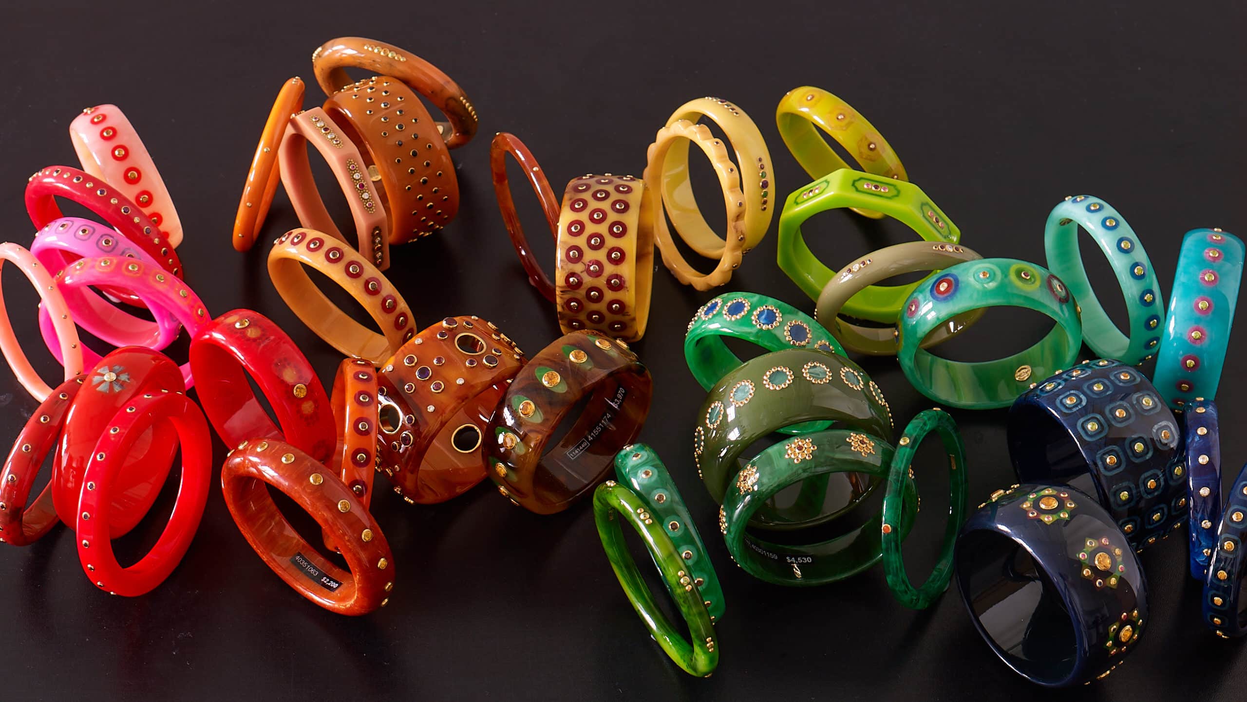 7 Vibrant Jewels for a Breezy Late-Summer Wardrobe