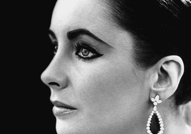 featured image for post: 5 Types of Earrings to Wear Right Now