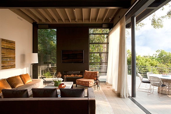 industrial-living-room-los-angeles-ca-by-rios-clementi-hale-studios2