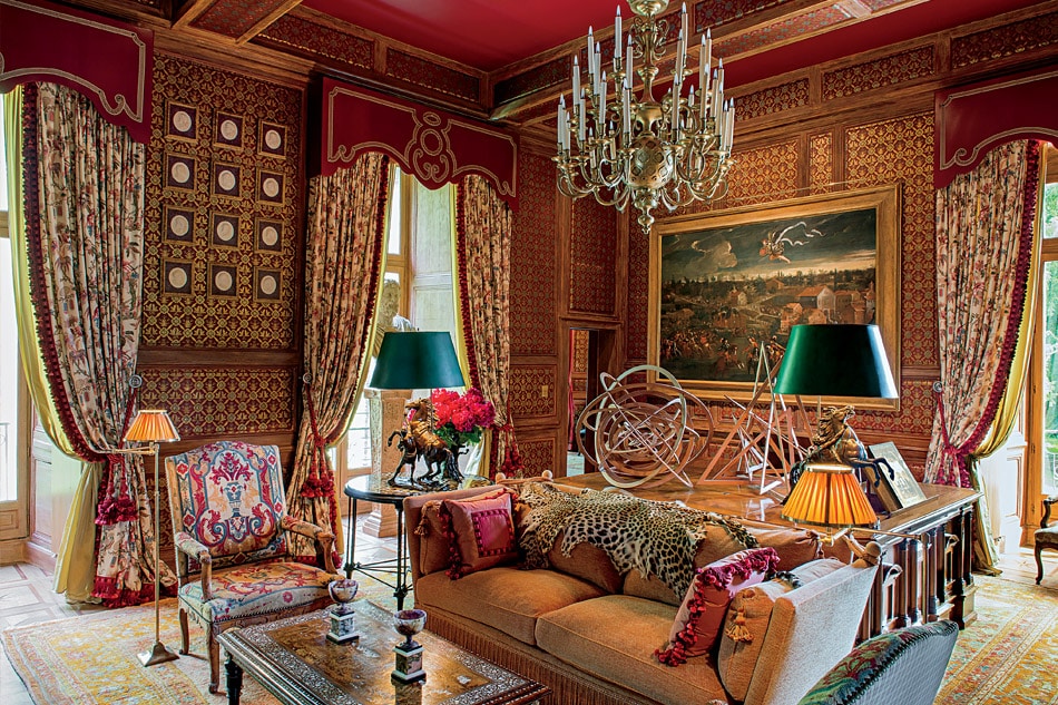 living room by Juan Pablo Molyneaux