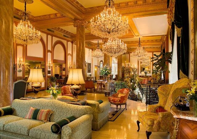 featured image for post: Quiz: How Well Do You Know Your French Furniture Terms?