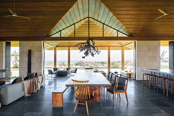featured image for post: 15 Refreshing Indoor/Outdoor Designs