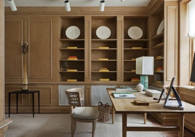 featured image for post: 18 Home Offices for Workaholic Design-Lovers