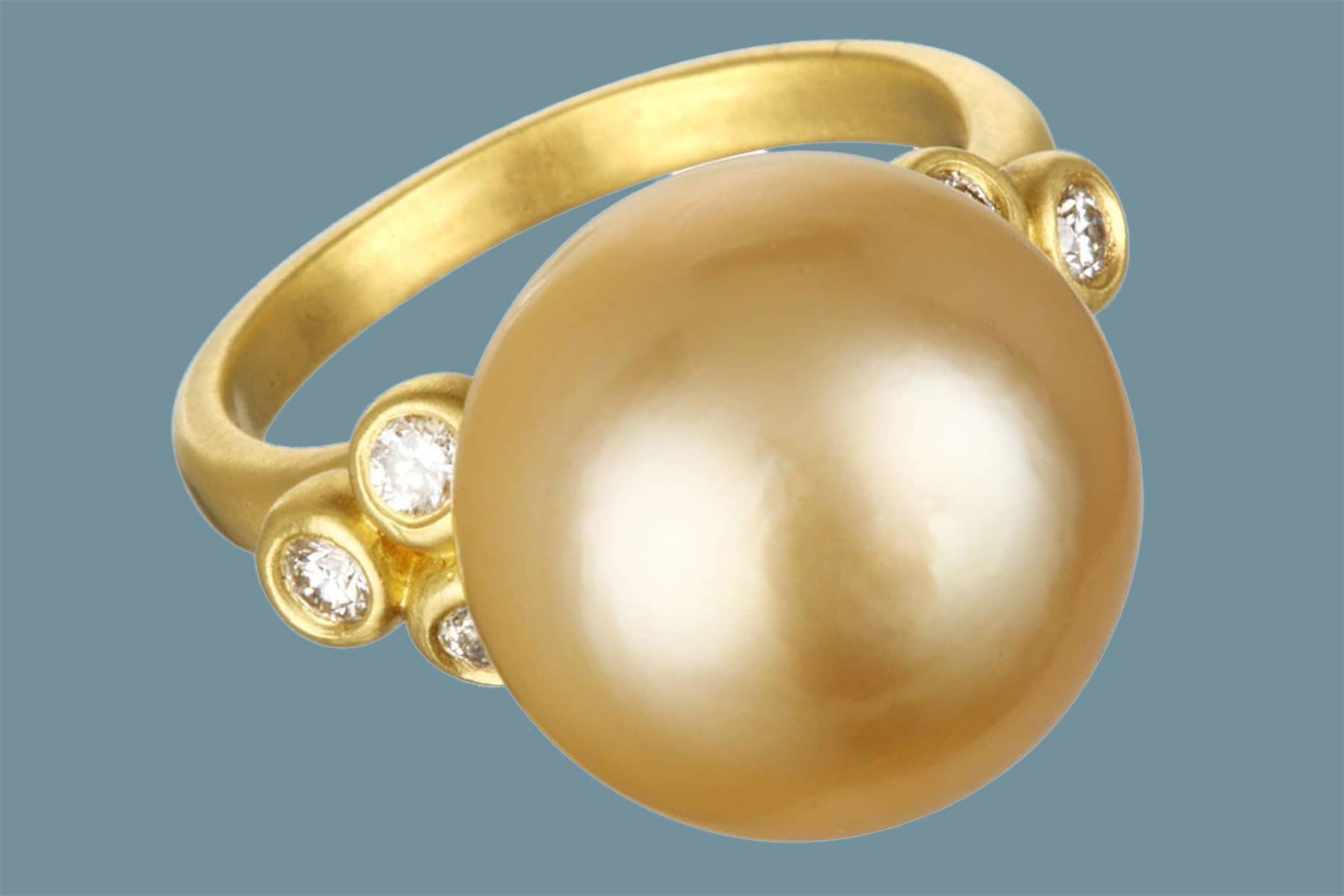 This Lustrous Golden South Sea Pearl Ring Is Wearable Sunshine