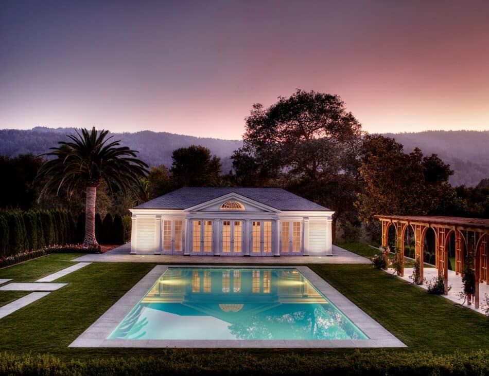 Pool house Allan Greenberg à Woodside, en Californie