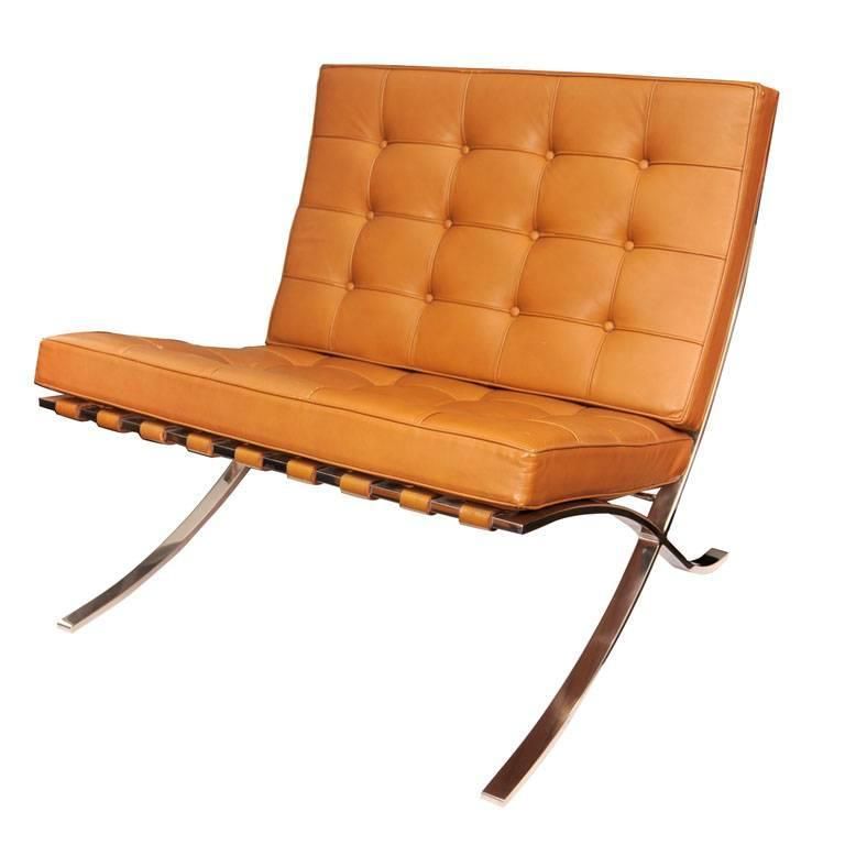 chaise Barcelone en cuir camel