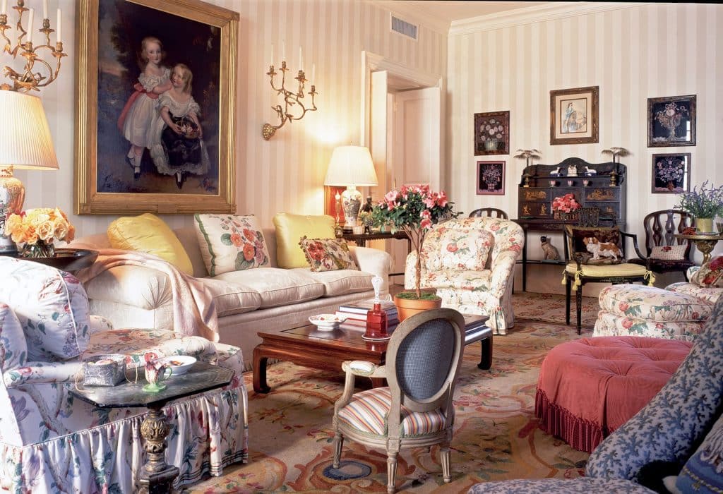 Mario Buatta For The Apartment Of Fashion Designer Cathy Hardwick Second Buatta Designed Her He Opted A Subtle Alan Campell White On Striped