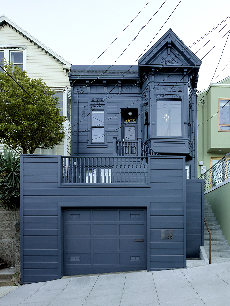 The designer and her team gave the Victorian house in Noe Valley a modern update inside and out. “The blue color creates a classic yet striking silhouette,” says Geremia. Photo by Matthew Millman