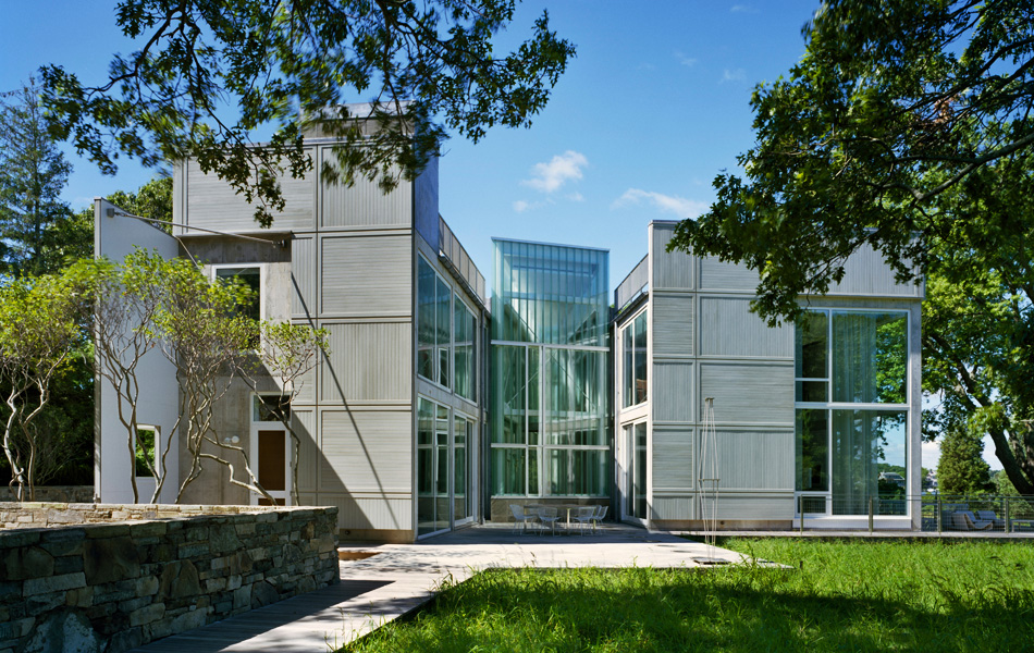 A Long Island waterside compound, designed in assocation with the architect Reed A. Morrison, draws influence from Louis Kahn, Alvar Aalto and Le Corbusier.