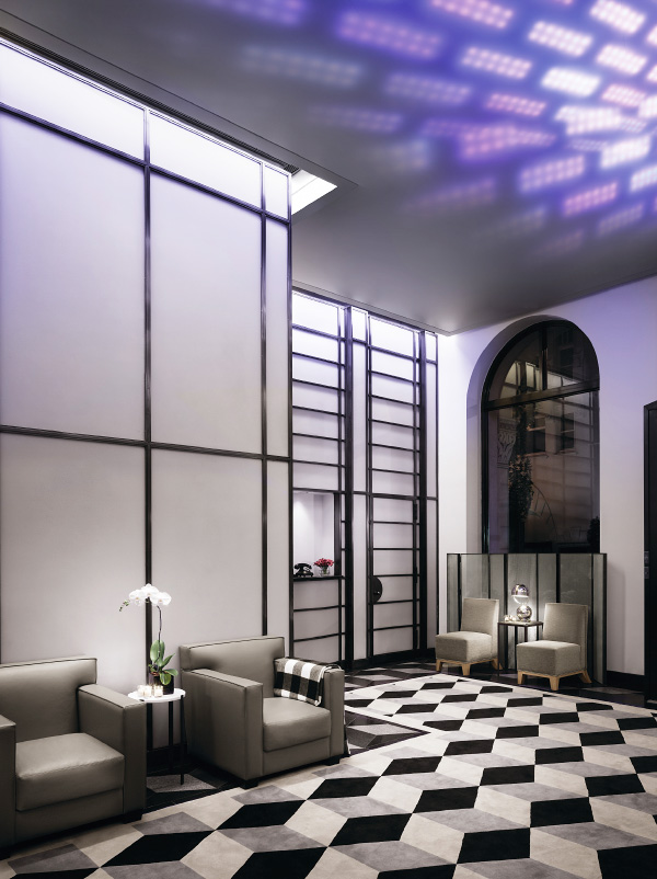 Putman’s minimalist design for Ian Schrager’s Morgans Hotel, which opened in New York in 1984, ushered in the era of the high-design boutique hotel and put Putman firmly on the aesthetic radar. Photo by Nikolas Koenig, courtesy Morgans Hotel Group, 2008