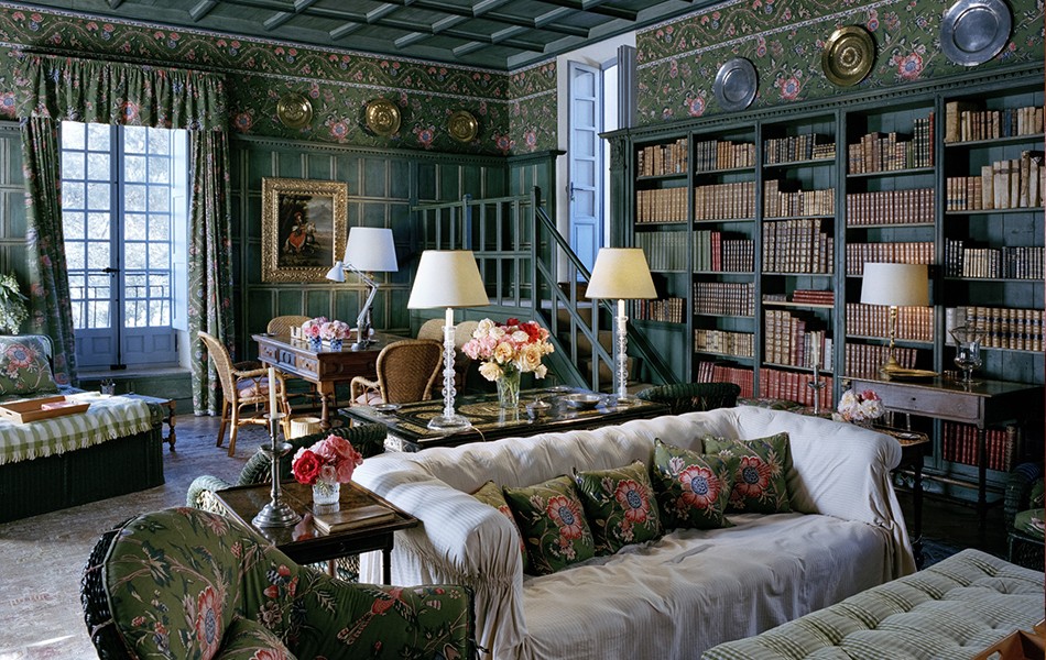 Modern Elegance Vs Old World Glamour Decorating Style Wars Oldworld4 Oldworld8 Oldworld1 Old World7 Oldworld5 Oldworld3 Oldworld6 World9 Oldworld2